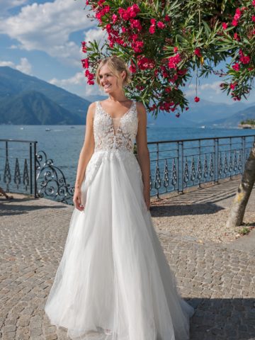 Vera Nova 2023 Brautkleid VN01 (1)