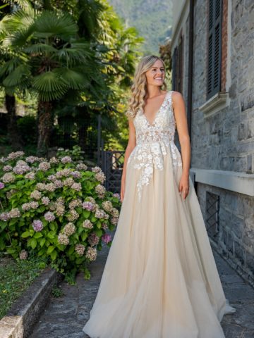 Vera Nova 2023 Brautkleid VN21 rumpink (1)