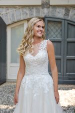 Vera Nova 2023 Brautkleid VN22 rumpink (2)