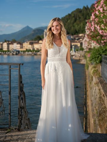 Vera Nova 2023 Brautkleid VN25 (1)