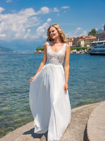 Vera Nova 2023 ivory Brautkleid VN56 (1)