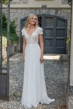 Vera Nova 2023 ivory Brautkleid VN59 (1)